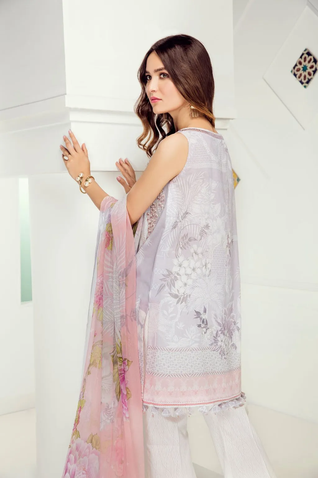 Baroque Fuchsia Lawn 2018 Vol-5 – Mauve Ivy