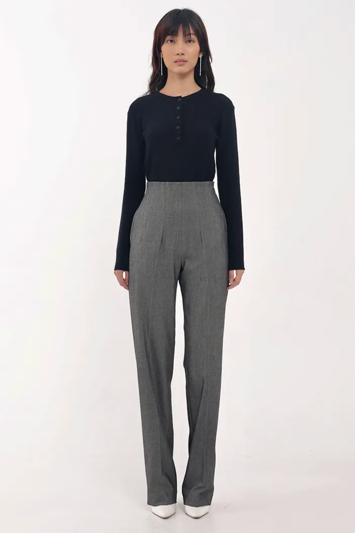 Levy Knit Top In Black (LAST PIECES)