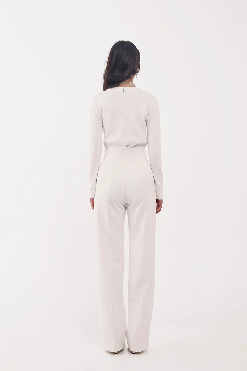 Levy Knit Top In White (LAST PIECES)