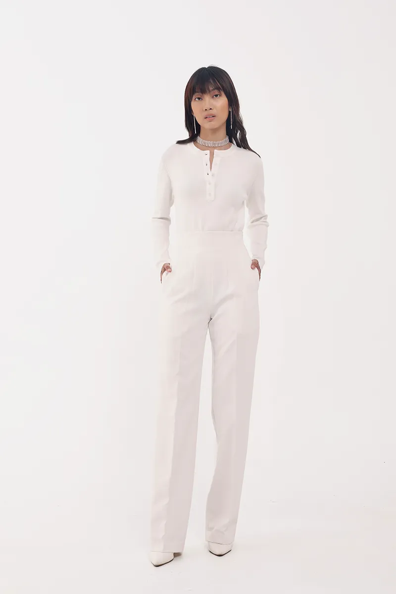 Levy Knit Top In White (LAST PIECES)