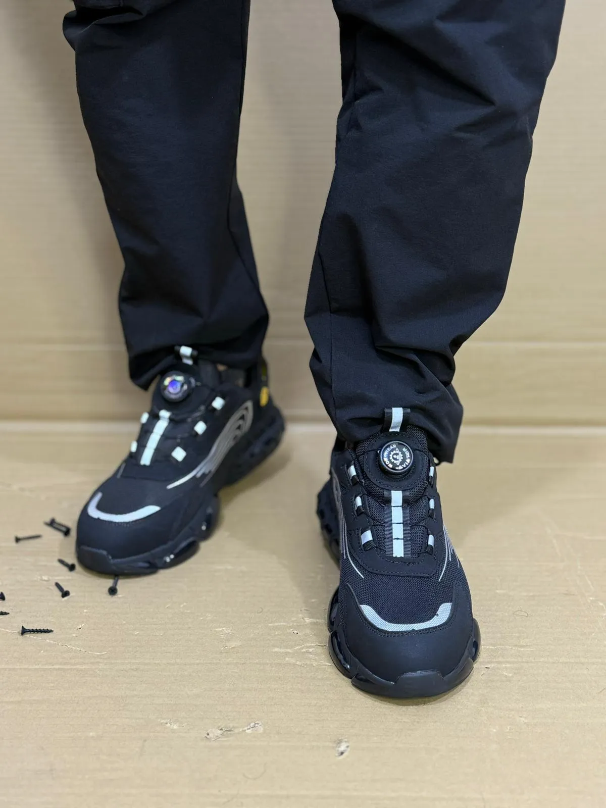 Men's Aviator Workwear Safety Shoes, Professional Steel Toe & Puncture Proof with Air Cushioned & Non Slip Sole - Breathable Shock-Absorbing